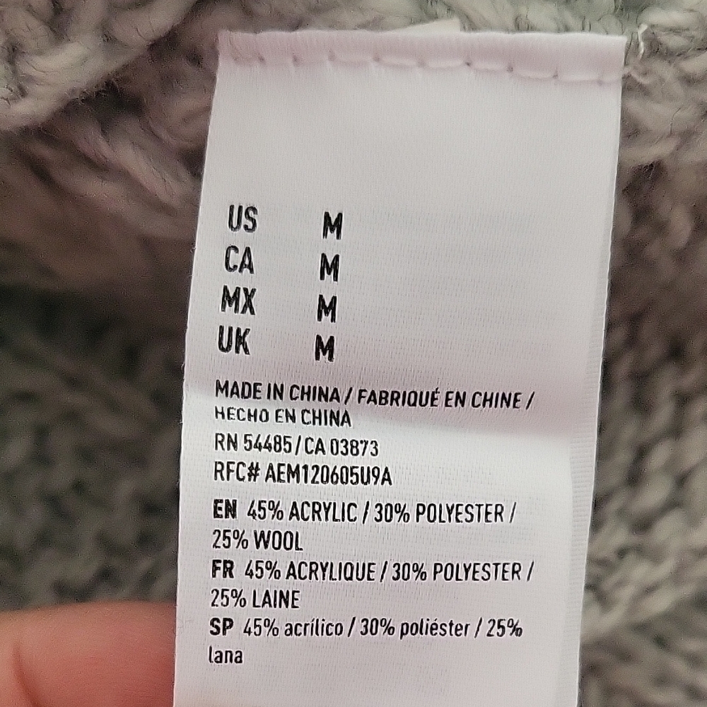 American Eagle Outfitters Light Gray Knit Sweater – Women’s Medium - Picture 10 of 11